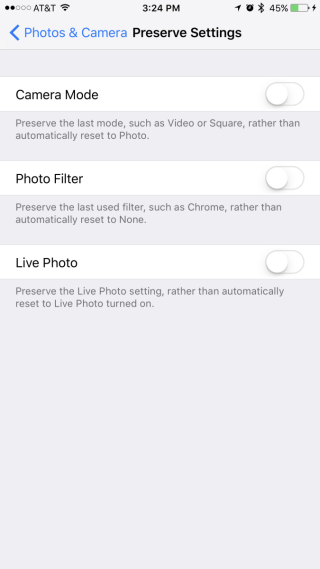 以往每次打开相机，相机app 都会在预设的设定。但在iOS 10.2里面，就可以让相机记住上次选了的模式、滤镜、Live Photos 开关等设定。对于经常要使用某些设定的用家来说，这个的确是方便的设计。