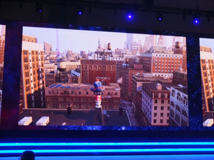 《Marvel’s Spider-Man》采用 Open World 模式设计，广阔的纽约市成为大家的舞台。