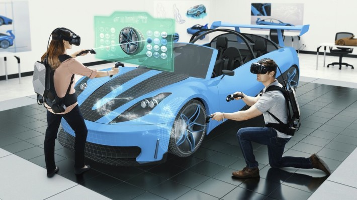 hp 将开设 13家体验中心，让客户可以体验不同的 VR 应用。