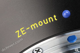 分别提供 Canon 的 ZE 及 Nikon 的 ZF.2 接环版本。 
