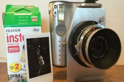 富士Instax即影即有变换镜相机！配4x5镜头够Gimmick