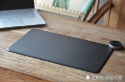 能给iPhoneX无线充电？小米生态链智能鼠标垫简评