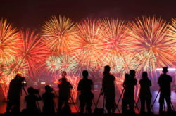 烟花摄影小贴士‧海港城2011农历新年烟花汇演入场券限时放送﹗