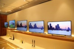 Sony发布4.9mm超薄电视