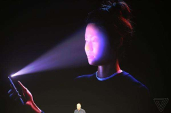 苹果彻底抛弃屏下指纹 为何苹果这么推崇FaceID？