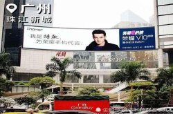荣耀10即将发布 性能爆棚 后盖流光溢彩像变色龙