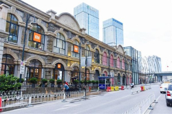 小米之家武汉旗舰店开业：三层楼迄今最大最全