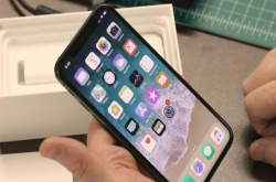苹果高管庭上自白：研发iPhone把公司命运都作赌注了