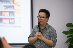 拼多多该不该做个孩子？假货问题谁才是真正的负责人？