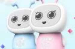 360智能故事机发布：15万首资源/亲子视频通话