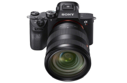 Sonyα7RIII数位单眼99,980元开卖，但是等级定位有些微妙