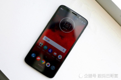首款5G手机发布：配骁龙835处理器可通过Mod支持5G