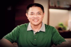 壹号土猪创始人捐2亿建258套别墅赠乡亲 竟然送不出