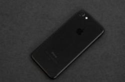 iPhone7再曝Bug关闭飞行模式仍无信号