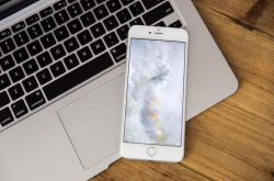 四年前的iPhone6 比最新国产旗舰更受欢迎？果粉的评论一针见血