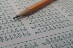 未达标准不能毕业？大学英语毕业门槛制度再掀讨论