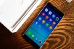 OPPOR9推出雪岩灰配色和巴萨定制版2799元起