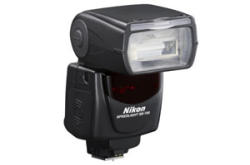 入门灯都可做 Master：Nikon Speedlite SB-700 最合初心者