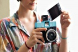 LOMO推出DianaInstantSquare宝丽来相机