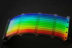 联力StrimerRGB24Pin电源线于美国Newegg正式开卖