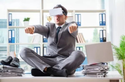 再谈打开VR体验的正确姿势：站起来 还是坐下去？