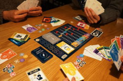 玩“大富翁”学虚拟货币“The仮想通货”成功集资
