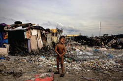 GettyImages新广告，展示“最好”“最差”并存的相片