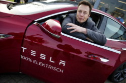 TeslaCEOElonMusk来港演讲“围炉”谈话