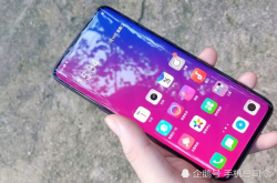 OPPO和vivo会玩 下半年推出10G超大运行 2G运行的iPhone7笑了