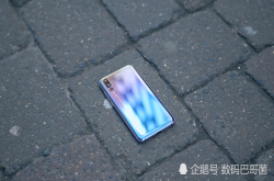 网友曝光华为P20/P20Pro首批品控不佳到底是真是假？