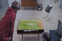 整个房间都是你的运动场，未来用HoloLens看超级杯足球赛不是梦