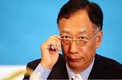 郭台铭曝金句：我的孩子若想钱多事少离家近 隔天就打断他腿