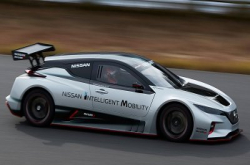 【有片】日产电动战神登场：Leaf Nismo RC！