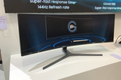 [IFA2017]Samsung49”曲面电竞屏幕