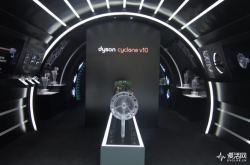 深度清洁与60分钟使用还有什么理由不入戴森V10无绳吸尘器