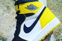 黄脚趾AirJordan1来了 你的芝加哥可以放着积灰了？!