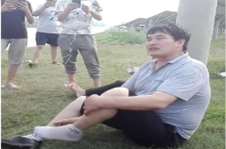 大衣哥手里的老人机值多少钱？说出都怕你不信 网友：100万都不一定卖