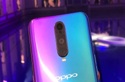 OPPOR17拍照更胜FindX？可变光圈居功至伟