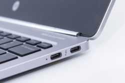 用Type-C插头Thunderbolt3点解行到40Gbps？