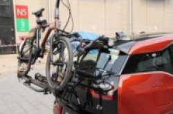 城市出行新体验轻客联手BMW电动汽车
