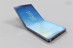 三星新机惊艳四座 华为不甘示弱 8000mAh＋折叠屏