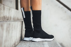 Reebok全新鞋款SockRunnerUltraknit&mdash;走入潮“袜”界