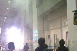 【突发】先达广场10时许发生火警冒烟