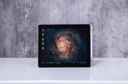 聊一款体积小巧的PC平板二合一产品