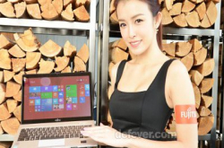 Fujitsu新版日制旗舰LifebookS935最长使用30小时