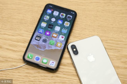iPhone九月发布 全系刘海双卡双待无线加快冲 你觉得值得买吗？