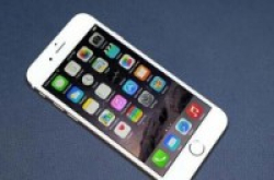风波不断iPhone又陷电话应用瘫痪门