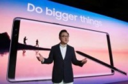 Samsung否认“诱使”用户换新机的指控：全力配合调查