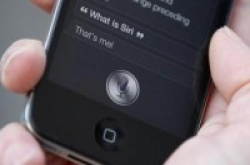 AppleSiri的曲折路：从明星业务变为“重大问题”