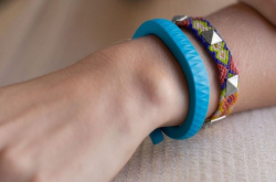 智慧穿戴未来在哪？Jawbone未来转型健康软硬件服务